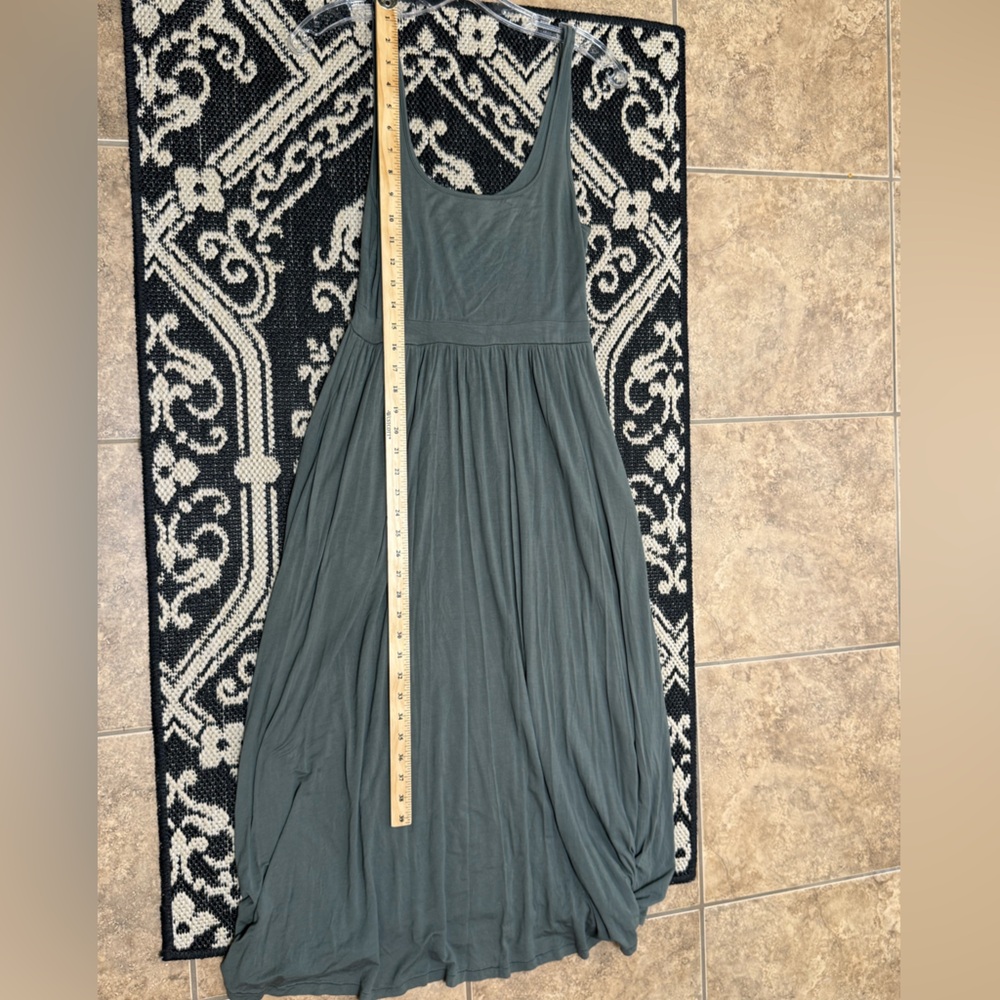 ARITZIA WILFRED green midi dress Elegant Gray Sleeveless Dress assonance small - Picture 12 of 14